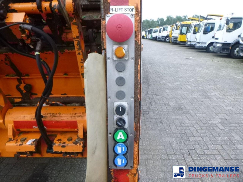 Mercedes-Benz Econic 3233 8X4 RHD Euro 5 refuse truck в лизинг Mercedes-Benz Econic 3233 8X4 RHD Euro 5 refuse truck: фото 9