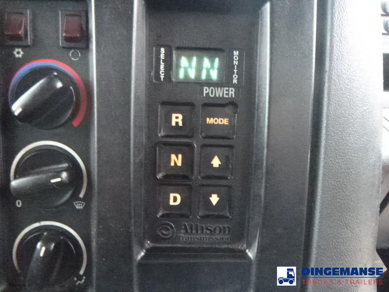 Mercedes-Benz Econic 3233 8X4 RHD Euro 5 refuse truck в лизинг Mercedes-Benz Econic 3233 8X4 RHD Euro 5 refuse truck: фото 16