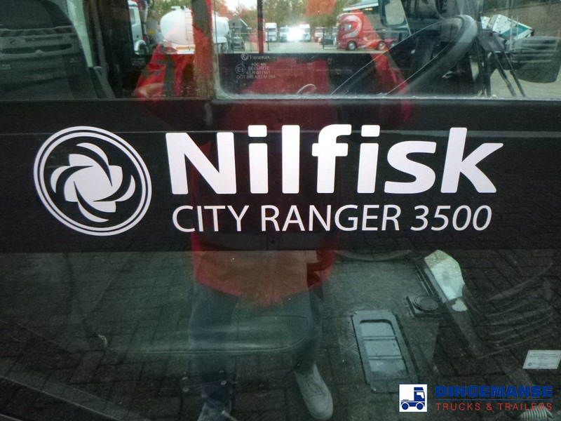 Nilfisk City Ranger CR 3500 Street sweeper в лизинг Nilfisk City Ranger CR 3500 Street sweeper: фото 13
