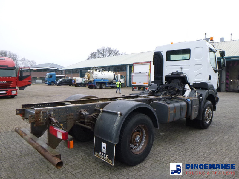 Renault Kerax 380 DXI 4x4 Euro 5 chassis + PTO - Грузовик-шасси: фото 4 Renault Kerax 380 DXI 4x4 Euro 5 chassis + PTO - Грузовик-шасси: фото 4