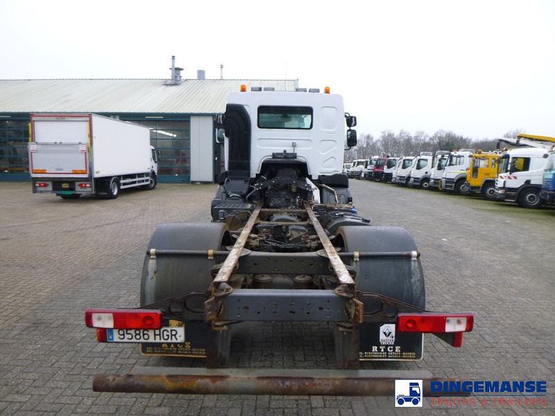 Renault Kerax 380 DXI 4x4 Euro 5 chassis + PTO - Грузовик-шасси: фото 5 Renault Kerax 380 DXI 4x4 Euro 5 chassis + PTO - Грузовик-шасси: фото 5