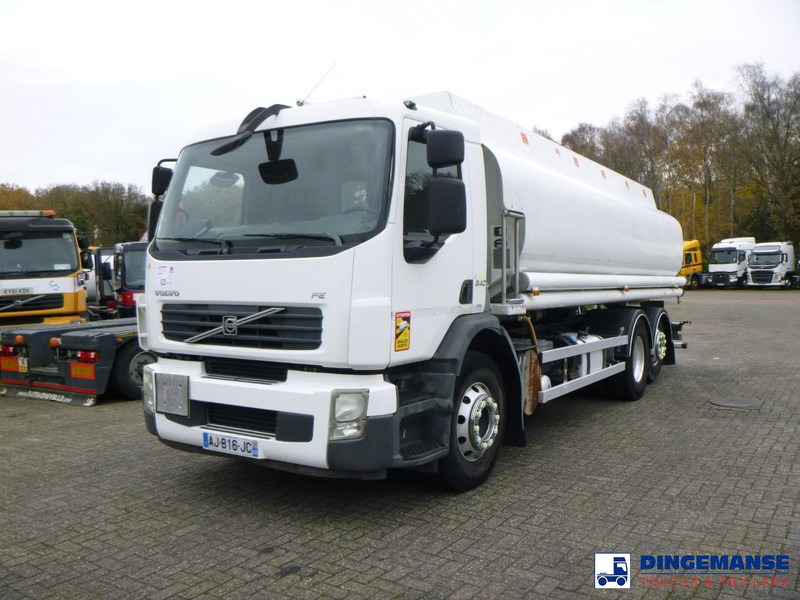 Volvo FE 340 6x2 fuel tank 22.1 m3 / 6 comp - Грузовик-цистерна: фото 1 Volvo FE 340 6x2 fuel tank 22.1 m3 / 6 comp - Грузовик-цистерна: фото 1