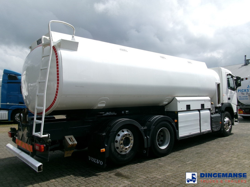 Volvo FM 380 6X2 fuel tank 20.6 m3 / 4 comp - Грузовик-цистерна: фото 3 Volvo FM 380 6X2 fuel tank 20.6 m3 / 4 comp - Грузовик-цистерна: фото 3