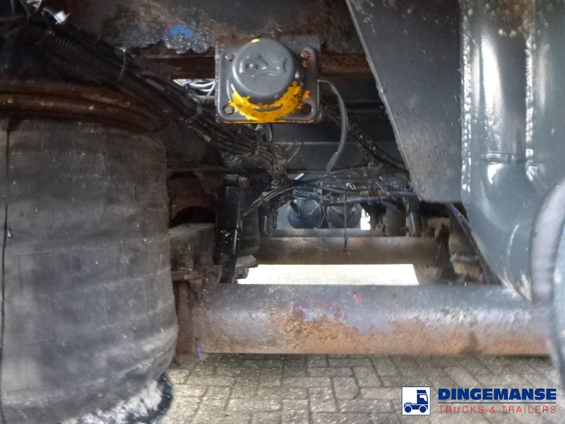 Полуприцеп-цистерна WHALE Vacuum tank inox 30 m3 / 1 comp + pump: фото 8