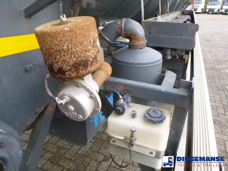 Полуприцеп-цистерна WHALE Vacuum tank inox 30 m3 / 1 comp + pump: фото 14