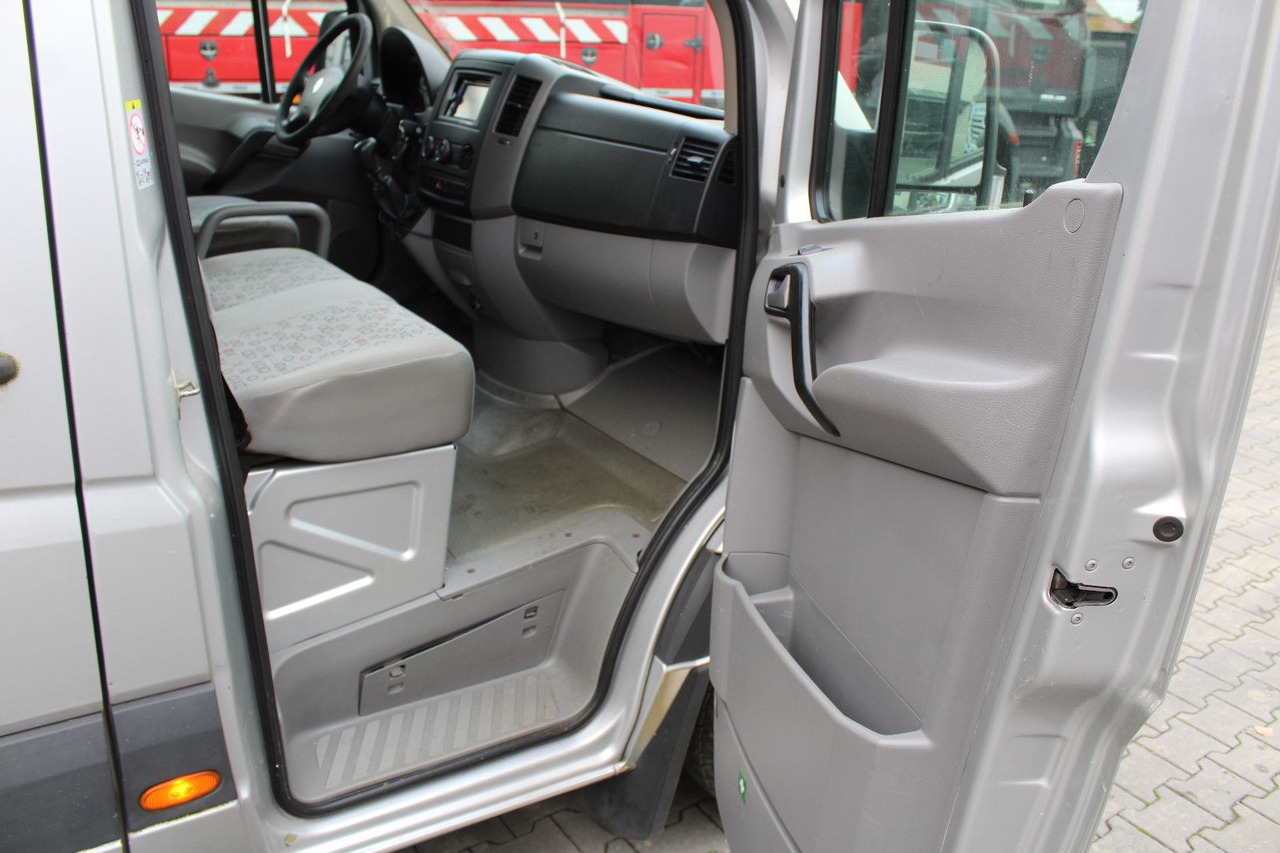 Volkswagen Crafter 2.5 TDI Kasten 3,5 t + AHK, Klima, в лизинг Volkswagen Crafter 2.5 TDI Kasten 3,5 t + AHK, Klima,: фото 8 Volkswagen Crafter 2.5 TDI Kasten 3,5 t + AHK, Klima, в лизинг Volkswagen Crafter 2.5 TDI Kasten 3,5 t + AHK, Klima,: фото 8