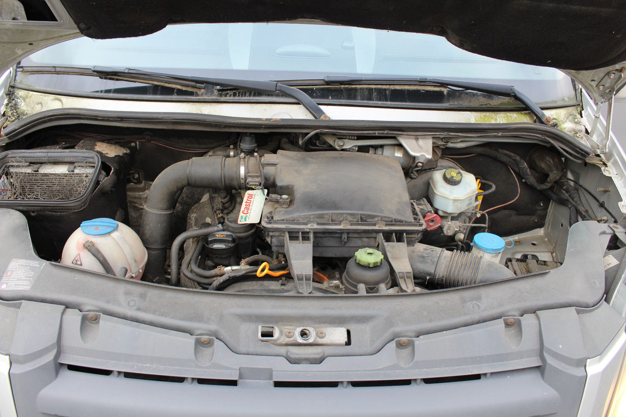 Цельнометаллический фургон Volkswagen Crafter 2.5 TDI Kasten 3,5 t + AHK, Klima,: фото 18 Цельнометаллический фургон Volkswagen Crafter 2.5 TDI Kasten 3,5 t + AHK, Klima,: фото 18