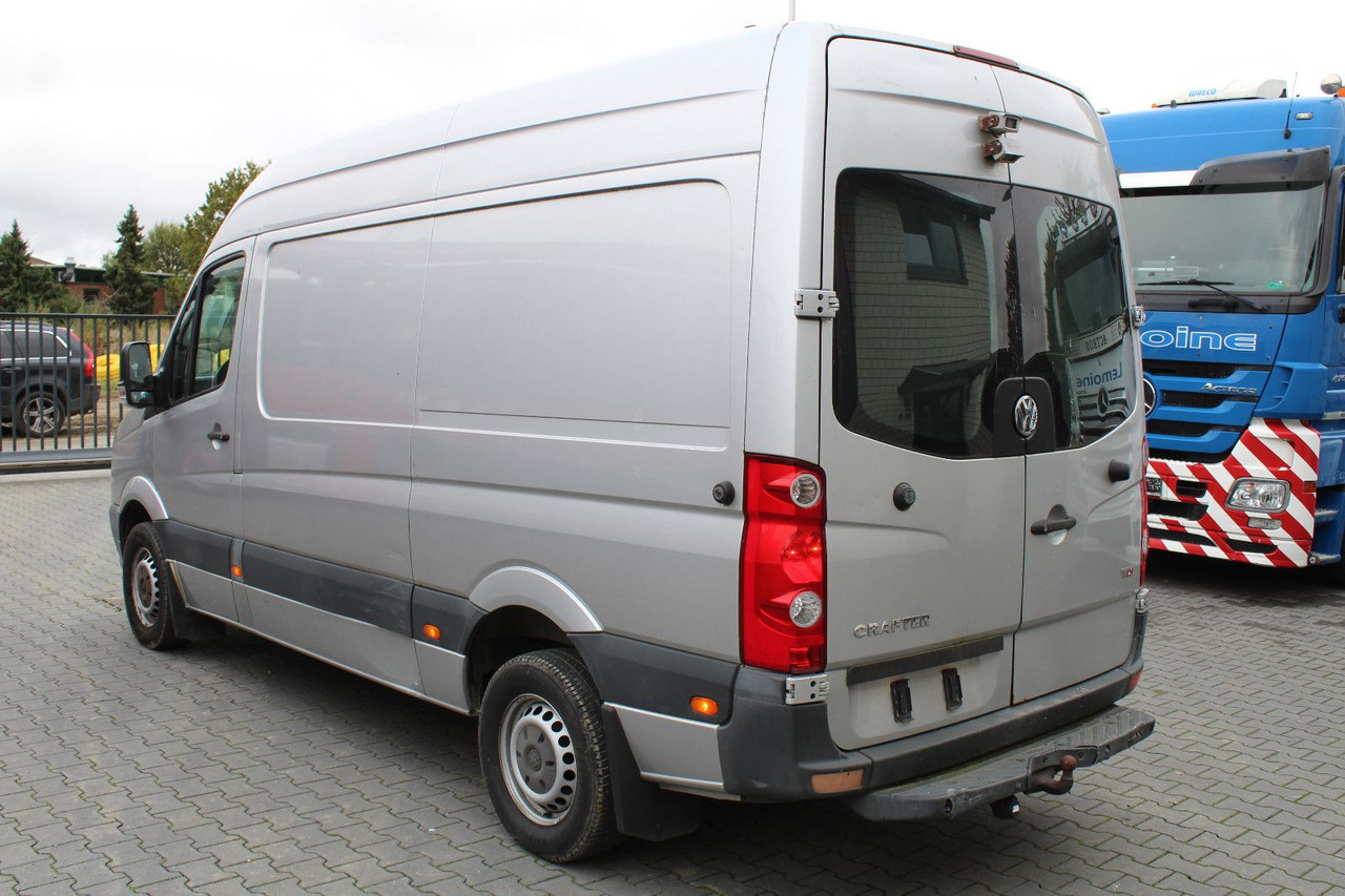 Volkswagen Crafter 2.5 TDI Kasten 3,5 t + AHK, Klima, - Цельнометаллический фургон: фото 4 Volkswagen Crafter 2.5 TDI Kasten 3,5 t + AHK, Klima, - Цельнометаллический фургон: фото 4
