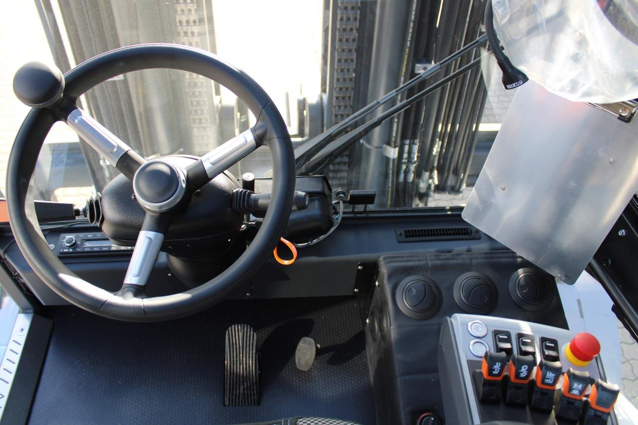 Carer A160-1200X - Электропогрузчик: фото 4 Carer A160-1200X - Электропогрузчик: фото 4