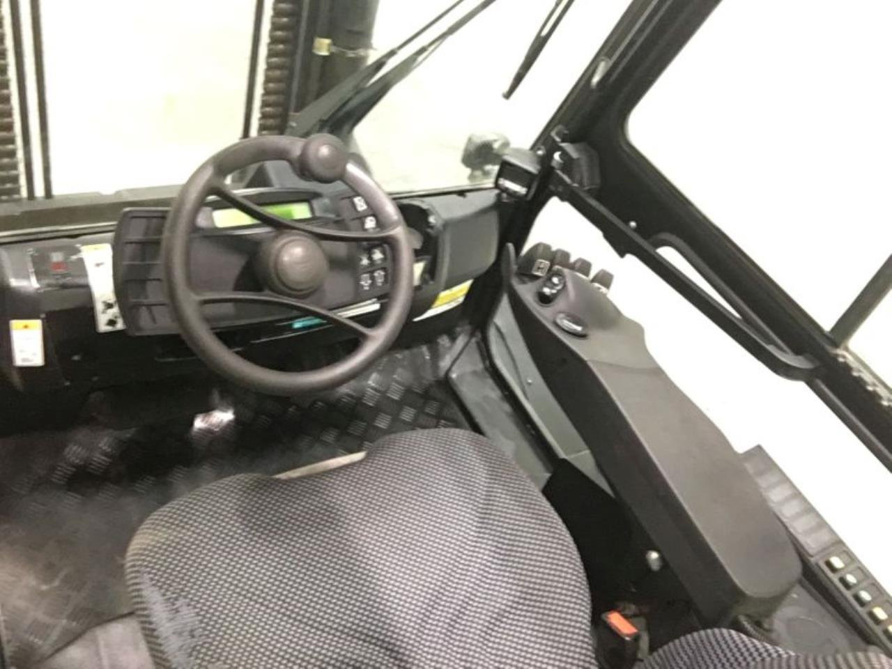 Hyster H8.0FT-6 - Контейнерный погрузчик: фото 3 Hyster H8.0FT-6 - Контейнерный погрузчик: фото 3