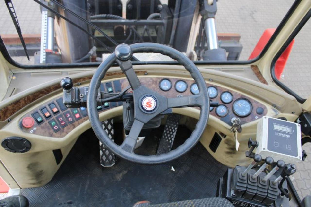 SveTruck 16120-38 - Дизельный погрузчик: фото 4 SveTruck 16120-38 - Дизельный погрузчик: фото 4