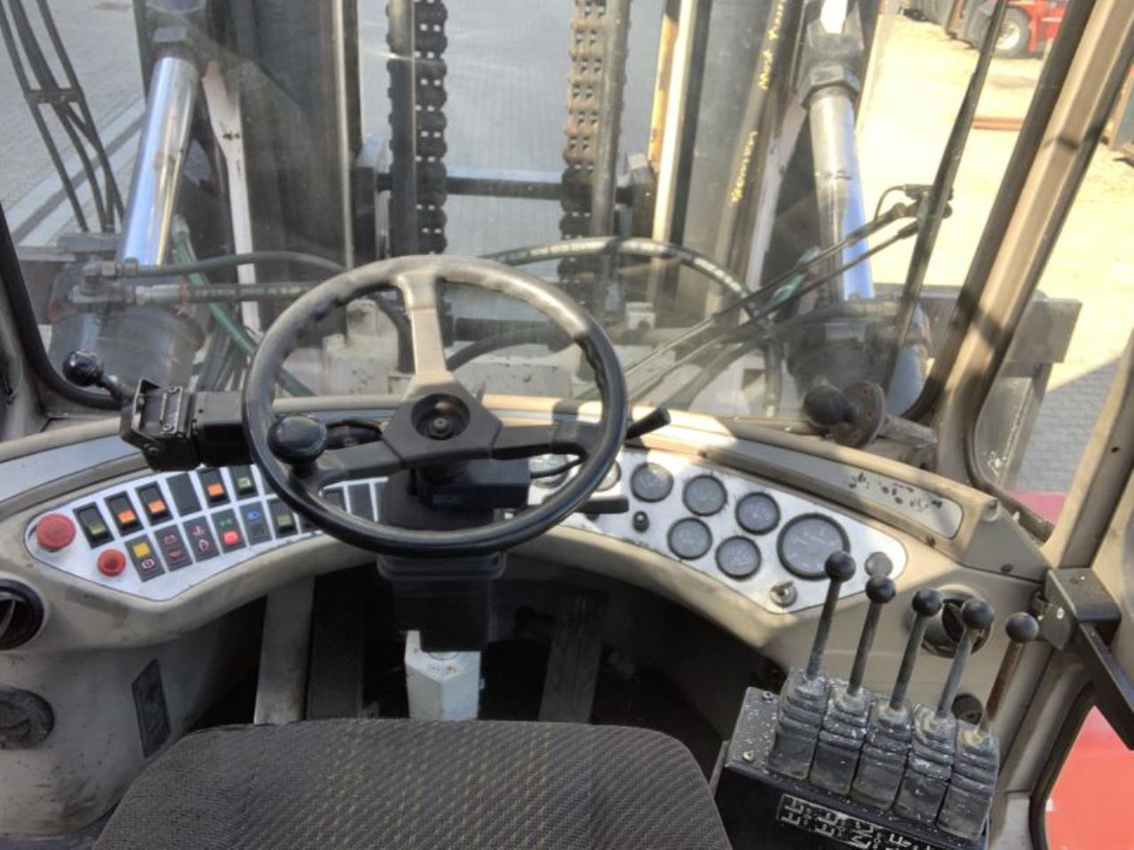 SveTruck 42120-54 - Дизельный погрузчик: фото 4 SveTruck 42120-54 - Дизельный погрузчик: фото 4