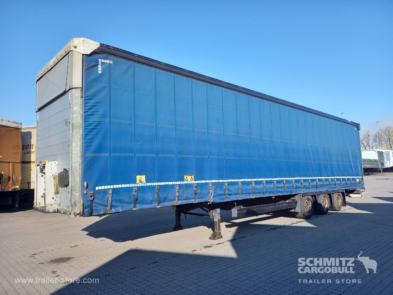 SCHMITZ Auflieger Curtainsider Mega - Тентованный полуприцеп: фото 1 SCHMITZ Auflieger Curtainsider Mega - Тентованный полуприцеп: фото 1