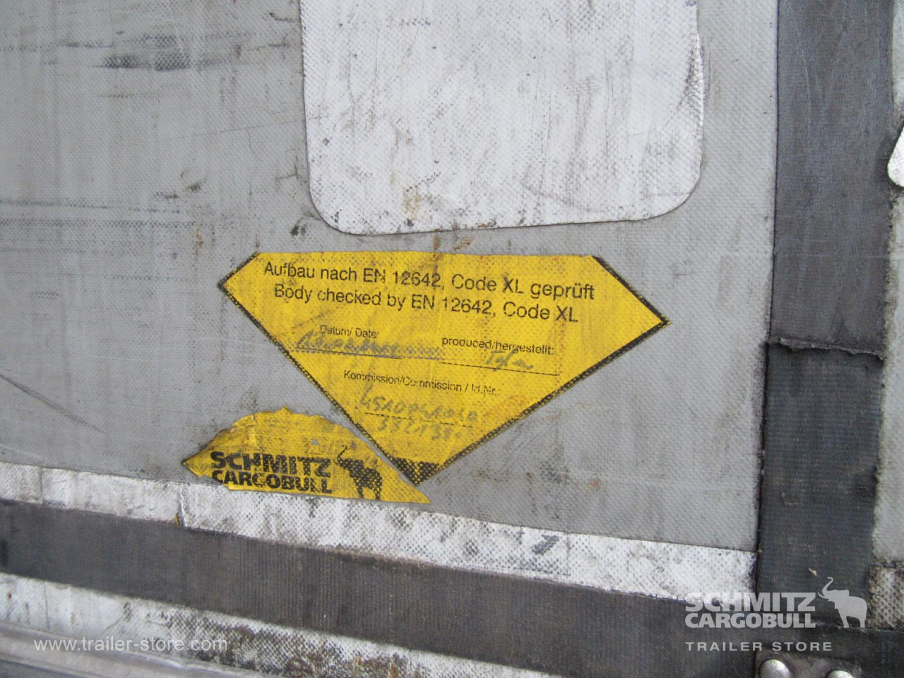 SCHMITZ Auflieger Curtainsider Mega - Тентованный полуприцеп: фото 4 SCHMITZ Auflieger Curtainsider Mega - Тентованный полуприцеп: фото 4