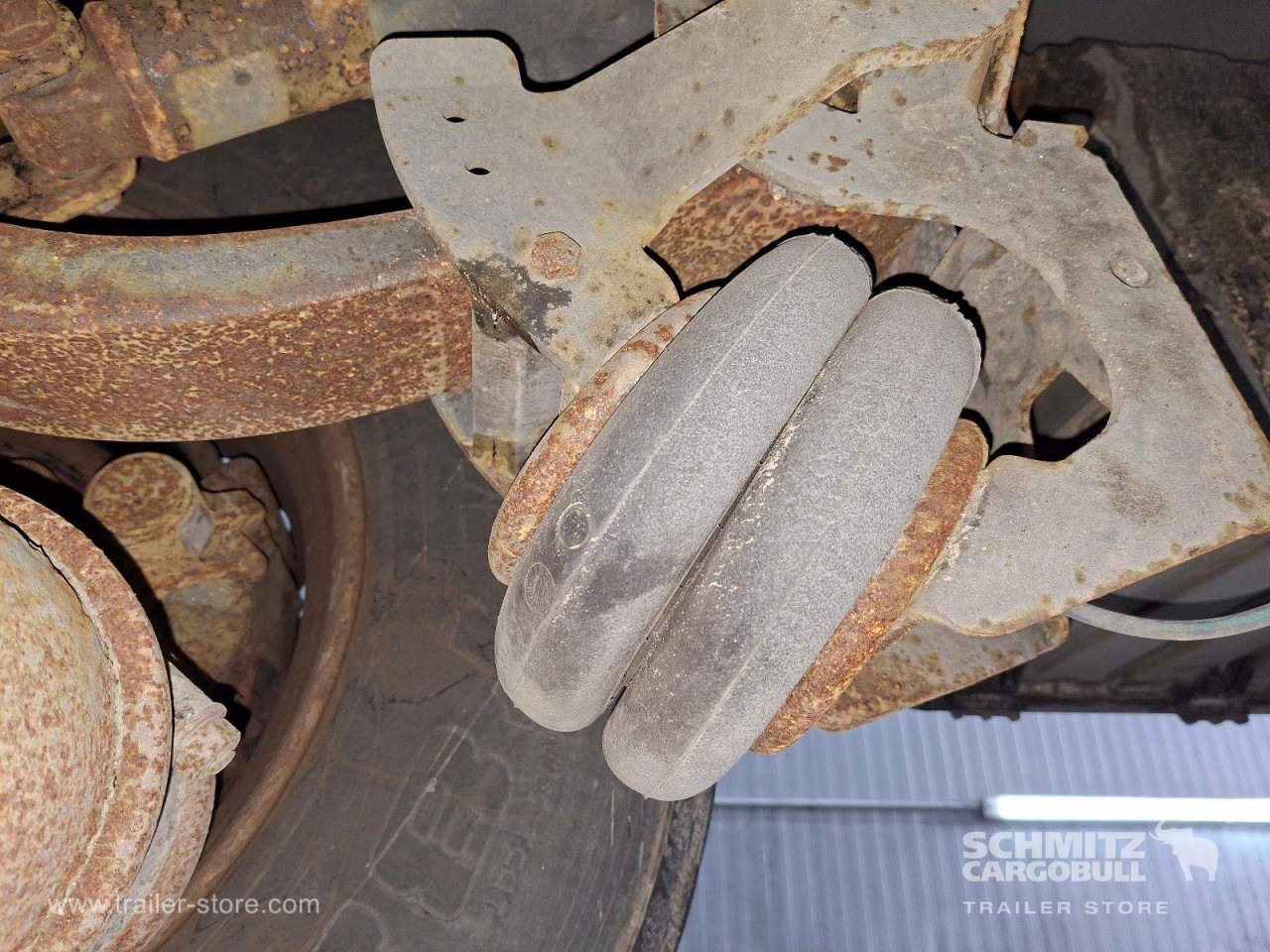 SCHMITZ Auflieger Tiefkühler Standard Double deck - Изотермический полуприцеп: фото 3 SCHMITZ Auflieger Tiefkühler Standard Double deck - Изотермический полуприцеп: фото 3