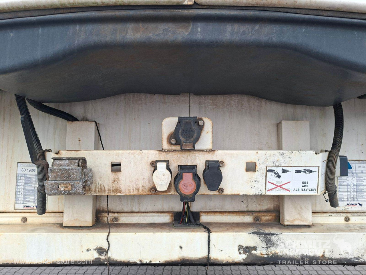 SCHMITZ Auflieger Tiefkühler Standard Double deck - Изотермический полуприцеп: фото 5 SCHMITZ Auflieger Tiefkühler Standard Double deck - Изотермический полуприцеп: фото 5