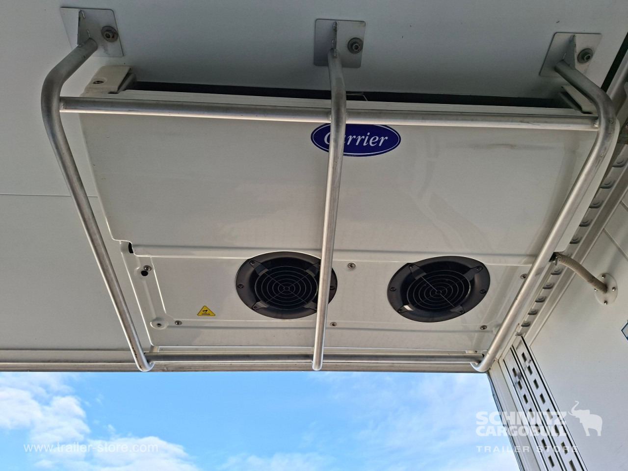 SCHMITZ Auflieger Tiefkühler Standard Double deck - Изотермический полуприцеп: фото 4 SCHMITZ Auflieger Tiefkühler Standard Double deck - Изотермический полуприцеп: фото 4