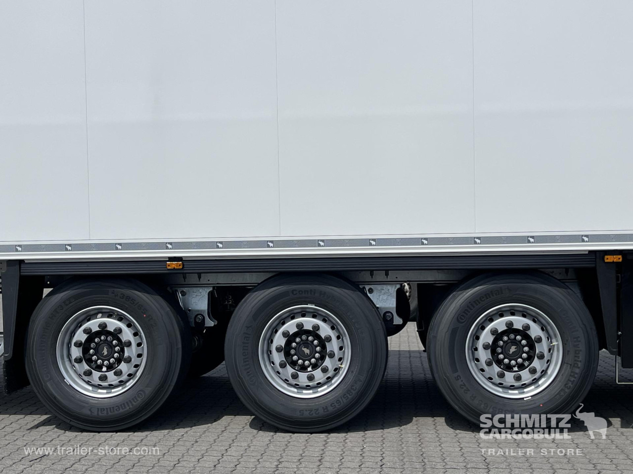 SCHMITZ Auflieger Tiefkühler Standard Double deck - Изотермический полуприцеп: фото 2 SCHMITZ Auflieger Tiefkühler Standard Double deck - Изотермический полуприцеп: фото 2