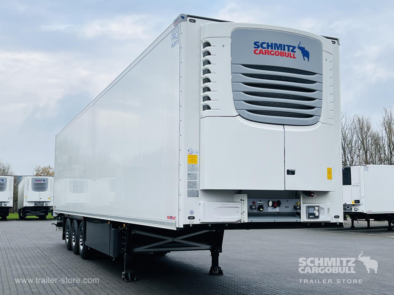 SCHMITZ Auflieger Tiefkühler Standard Double deck - Изотермический полуприцеп: фото 1 SCHMITZ Auflieger Tiefkühler Standard Double deck - Изотермический полуприцеп: фото 1