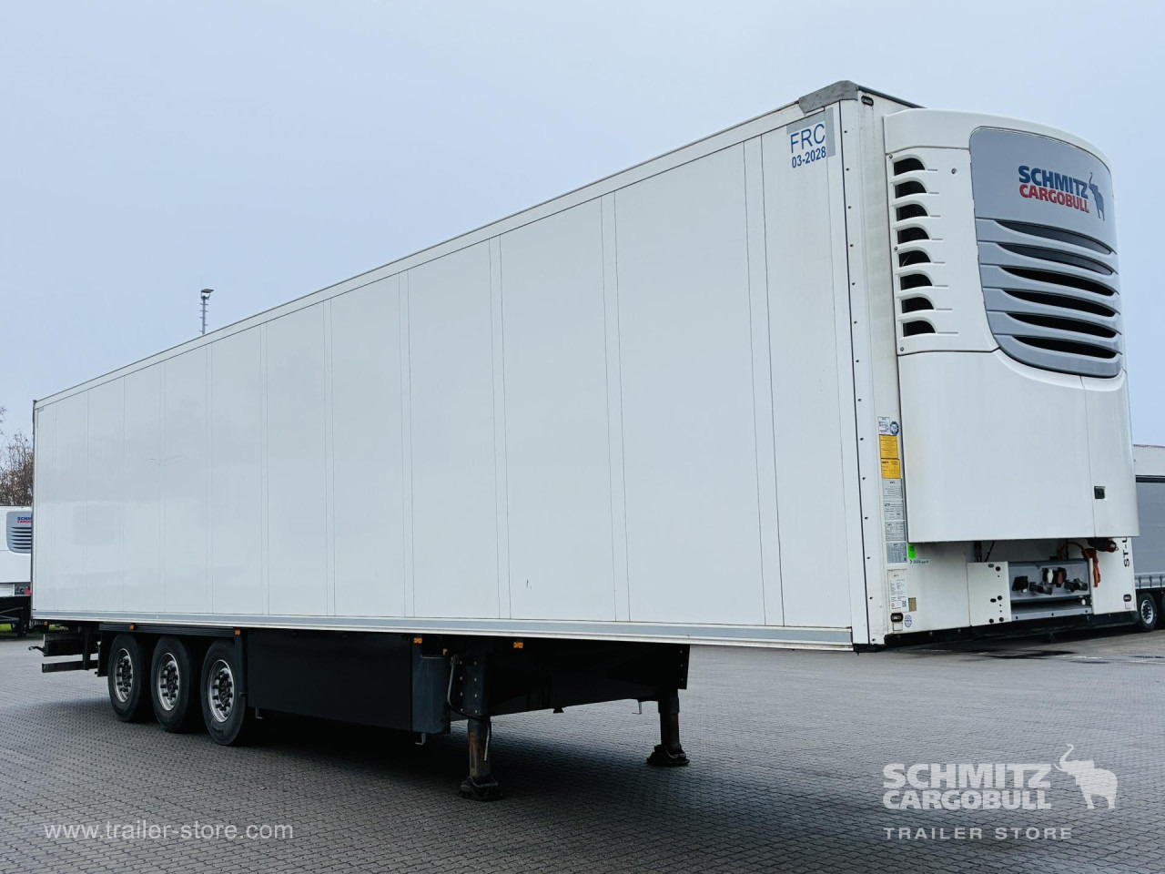 SCHMITZ Auflieger Tiefkühler Standard Double deck - Изотермический полуприцеп: фото 1 SCHMITZ Auflieger Tiefkühler Standard Double deck - Изотермический полуприцеп: фото 1