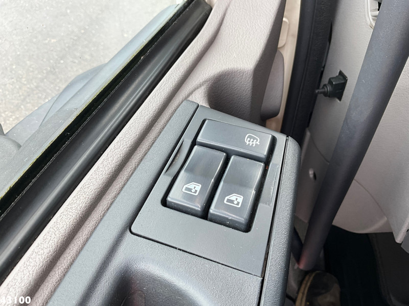 Грузовик с закрытым кузовом DAF FA LF 210 Euro 6 DHollandia laadklep: фото 18 Грузовик с закрытым кузовом DAF FA LF 210 Euro 6 DHollandia laadklep: фото 18