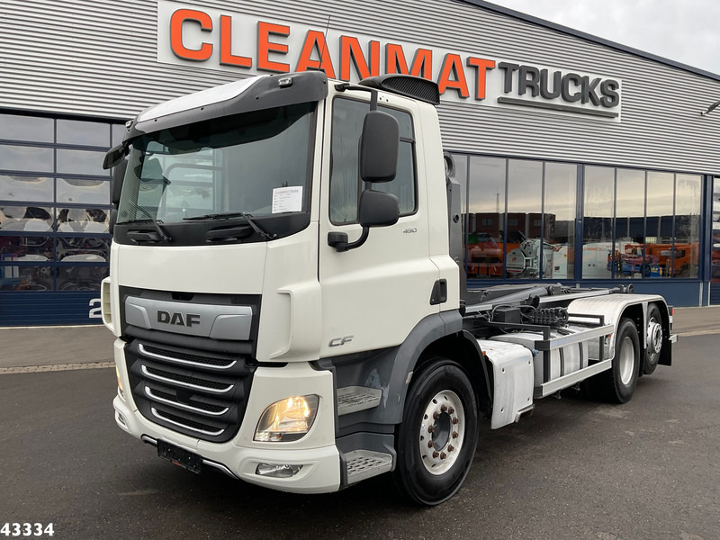 DAF FAN CF 450 Euro 6 ZF Intarder VDL 21 Ton haakarmsysteem - Крюковой мультилифт: фото 2 DAF FAN CF 450 Euro 6 ZF Intarder VDL 21 Ton haakarmsysteem - Крюковой мультилифт: фото 2