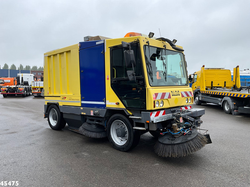 Dulevo 5020 S with 3-rd brush - Подметально-уборочная машина: фото 5 Dulevo 5020 S with 3-rd brush - Подметально-уборочная машина: фото 5