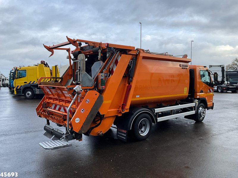 FUSO Canter 9C18 Euro 6 Zoeller 7m³ Just 176.158 km! - Мусоровоз: фото 4 FUSO Canter 9C18 Euro 6 Zoeller 7m³ Just 176.158 km! - Мусоровоз: фото 4