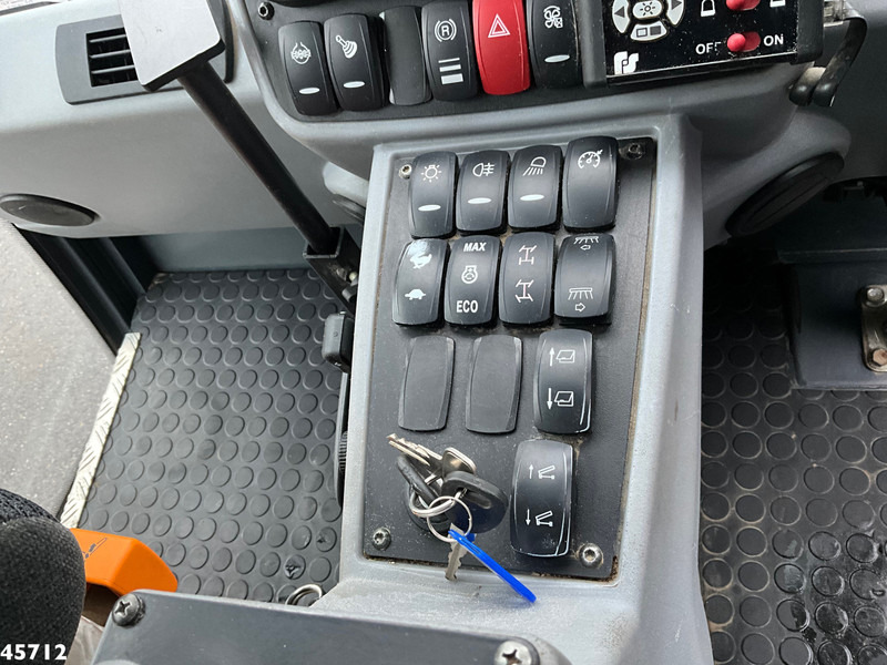 Подметально-уборочная машина Hako CityMaster 2200 Euro 6 Just 19.762 km!: фото 13