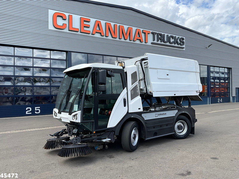 Johnston CN 401 Euro 6 - Подметально-уборочная машина: фото 1 Johnston CN 401 Euro 6 - Подметально-уборочная машина: фото 1