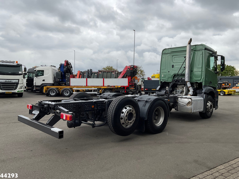 Mercedes-Benz Antos 2545 Euro 6 Chassis Cabine - Грузовик-шасси: фото 4 Mercedes-Benz Antos 2545 Euro 6 Chassis Cabine - Грузовик-шасси: фото 4