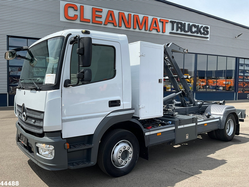 Mercedes-Benz Atego 1218 Euro 6 Manual 7 Ton haakarmsysteem - Крюковой мультилифт: фото 1 Mercedes-Benz Atego 1218 Euro 6 Manual 7 Ton haakarmsysteem - Крюковой мультилифт: фото 1
