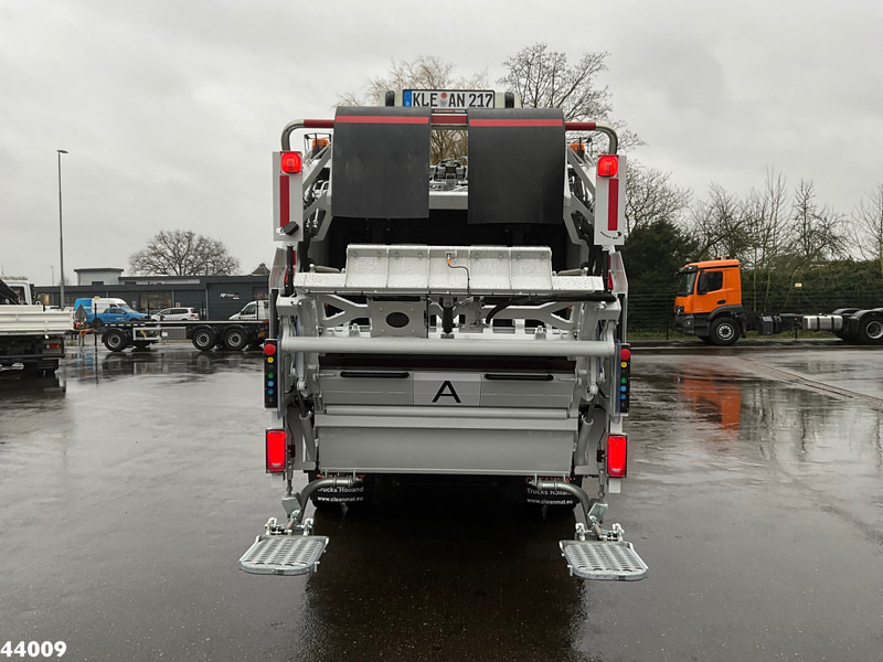 Mitsubishi Canter 9C18 Zoeller 7m³ - Мусоровоз: фото 4 Mitsubishi Canter 9C18 Zoeller 7m³ - Мусоровоз: фото 4