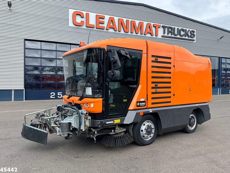 Ravo 540 CD Euro 6 with 3-rd brush - Подметально-уборочная машина: фото 2 Ravo 540 CD Euro 6 with 3-rd brush - Подметально-уборочная машина: фото 2