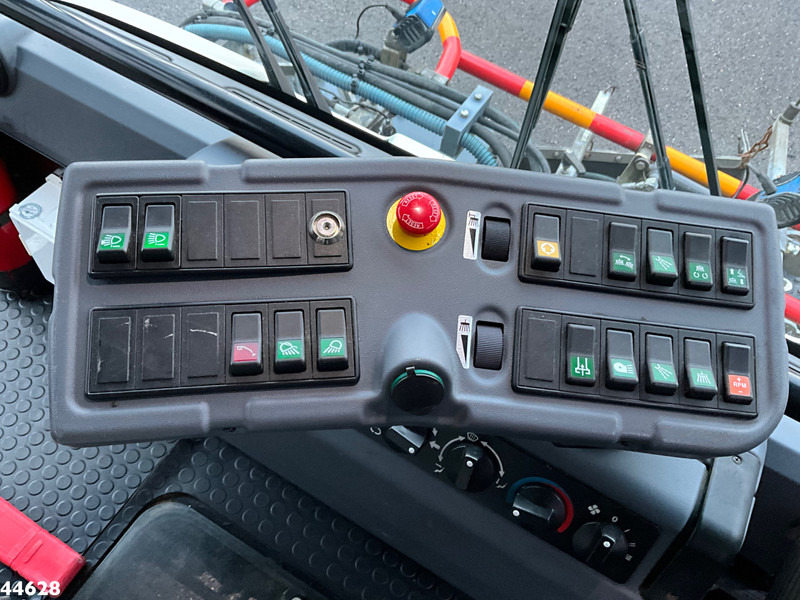 Подметально-уборочная машина Ravo 540 Euro 6 with 3-rd brush: фото 13