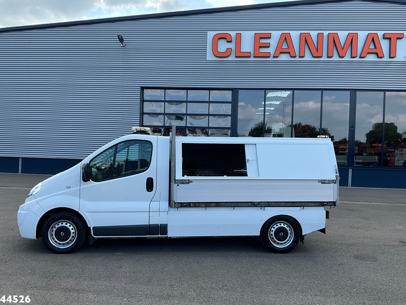 Renault Trafic 2.0 dCi Veeg-vuil kipper - Мусоровоз: фото 3 Renault Trafic 2.0 dCi Veeg-vuil kipper - Мусоровоз: фото 3