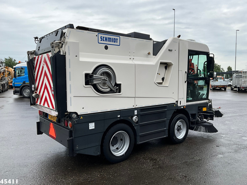 Schmidt Cleango 500 Compact Euro 6 with 3-rd brush - Подметально-уборочная машина: фото 4 Schmidt Cleango 500 Compact Euro 6 with 3-rd brush - Подметально-уборочная машина: фото 4