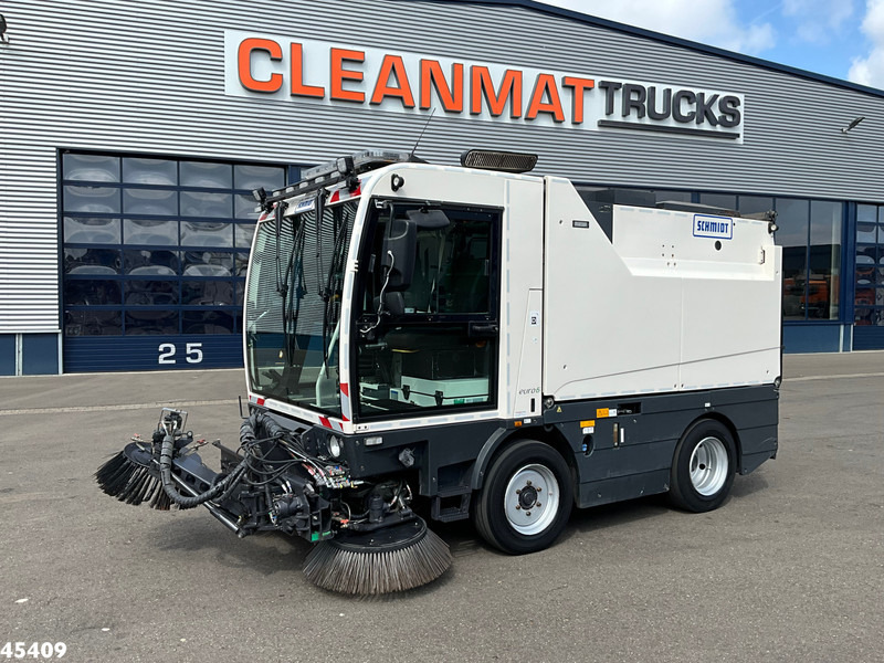 Schmidt Cleango 500 Compact Euro 6 with 3-rd brush - Подметально-уборочная машина: фото 2 Schmidt Cleango 500 Compact Euro 6 with 3-rd brush - Подметально-уборочная машина: фото 2