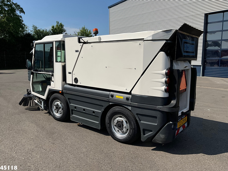 Schmidt Swingo Compact 200 Euro 6 - Подметально-уборочная машина: фото 5 Schmidt Swingo Compact 200 Euro 6 - Подметально-уборочная машина: фото 5
