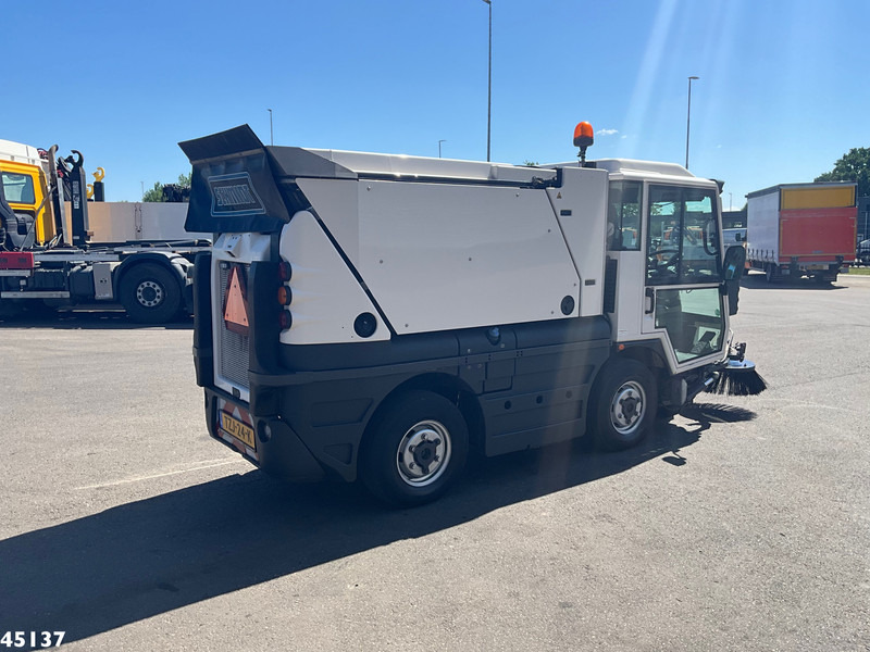 Schmidt Swingo Compact 200 Euro 6 - Подметально-уборочная машина: фото 5 Schmidt Swingo Compact 200 Euro 6 - Подметально-уборочная машина: фото 5