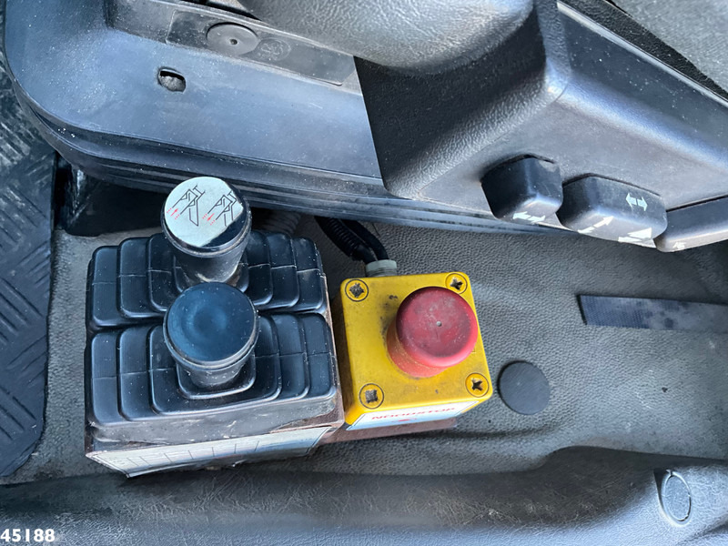 Портальный бункеровоз Volvo FM 290 Full Steel Manual 12 Ton portaalarmsysteem: фото 12 Портальный бункеровоз Volvo FM 290 Full Steel Manual 12 Ton portaalarmsysteem: фото 12