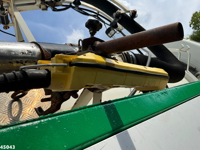 Ассенизатор Volvo FM 340 6x4 7m³ Combi kolkenzuiger Just 159.037 km!: фото 19 Ассенизатор Volvo FM 340 6x4 7m³ Combi kolkenzuiger Just 159.037 km!: фото 19