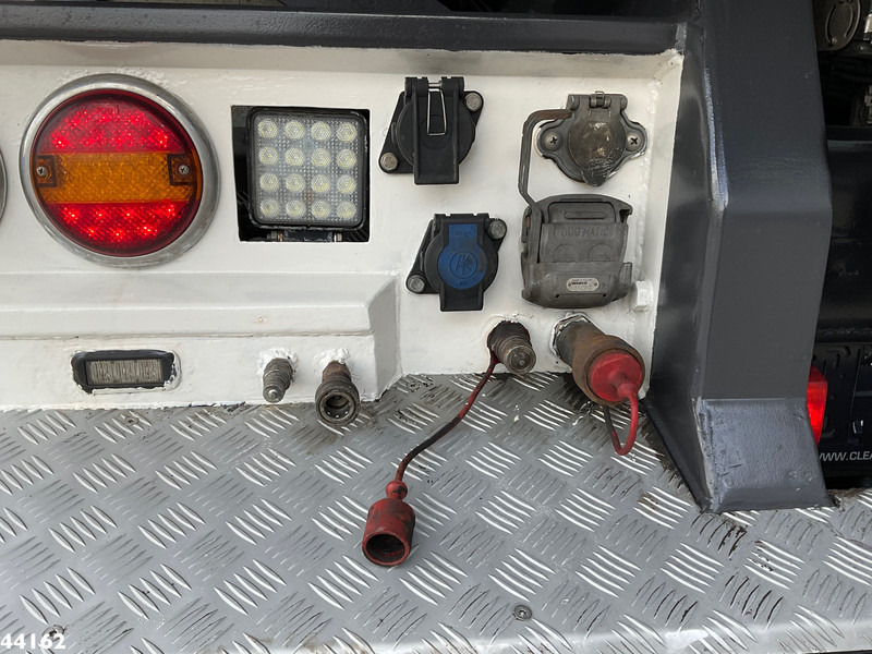 Автоманипулятор Volvo FM 500 Euro 6 HMF 50 Tonmeter laadkraan + Fly-Jib: фото 13 Автоманипулятор Volvo FM 500 Euro 6 HMF 50 Tonmeter laadkraan + Fly-Jib: фото 13