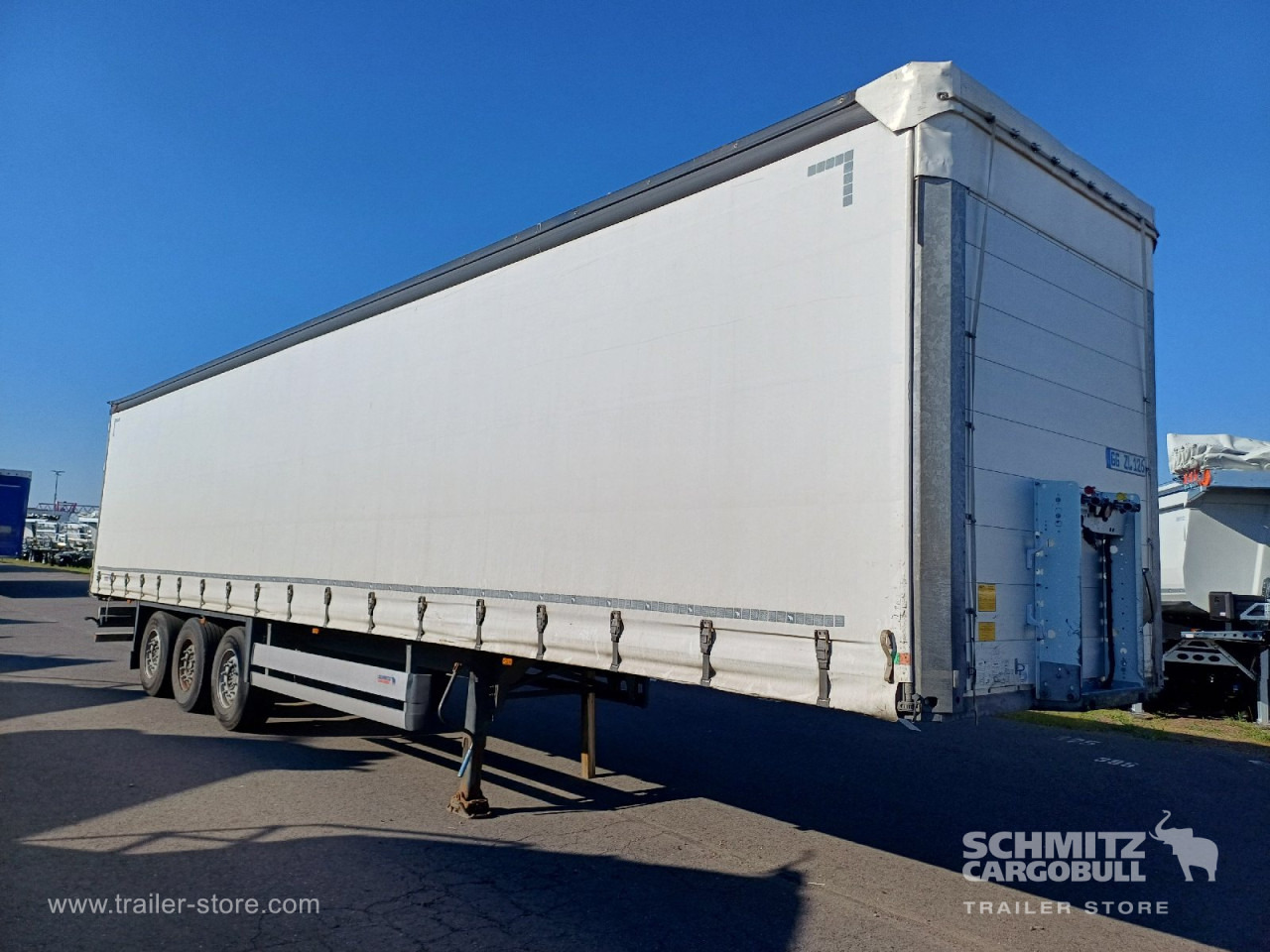 SCHMITZ Auflieger Curtainsider Standard - Тентованный полуприцеп: фото 1 SCHMITZ Auflieger Curtainsider Standard - Тентованный полуприцеп: фото 1