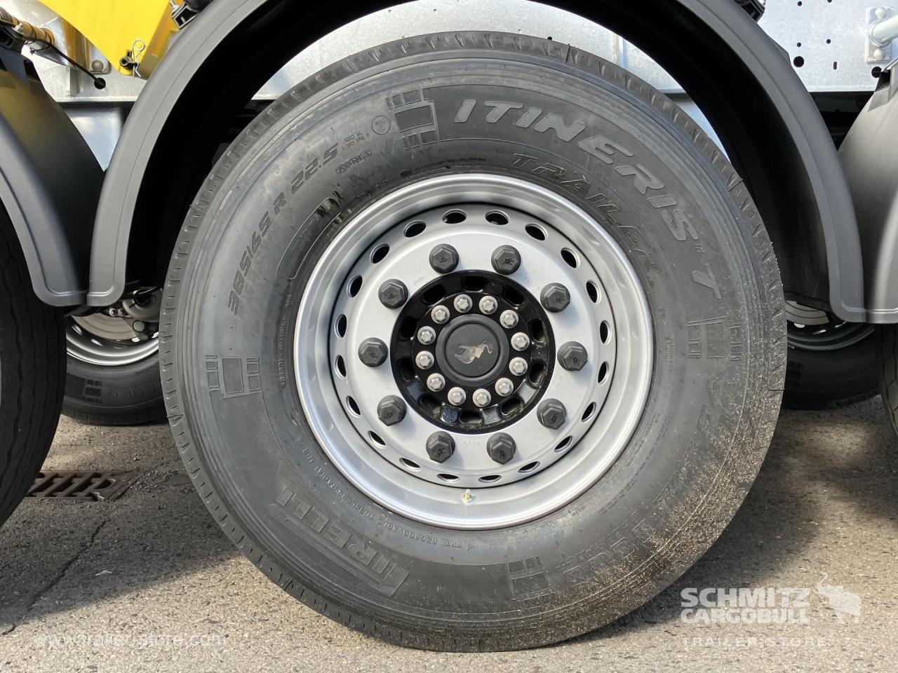 SCHMITZ Auflieger Kipper Stahlrundmulde 29m³ - Самосвальный полуприцеп: фото 3 SCHMITZ Auflieger Kipper Stahlrundmulde 29m³ - Самосвальный полуприцеп: фото 3