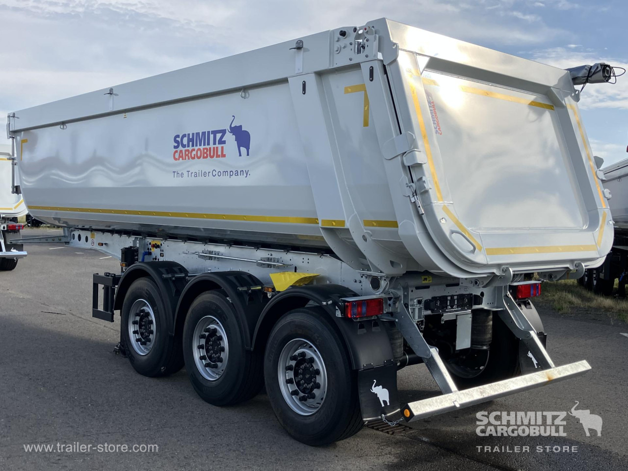 SCHMITZ Auflieger Kipper Stahlrundmulde 29m³ - Самосвальный полуприцеп: фото 5 SCHMITZ Auflieger Kipper Stahlrundmulde 29m³ - Самосвальный полуприцеп: фото 5