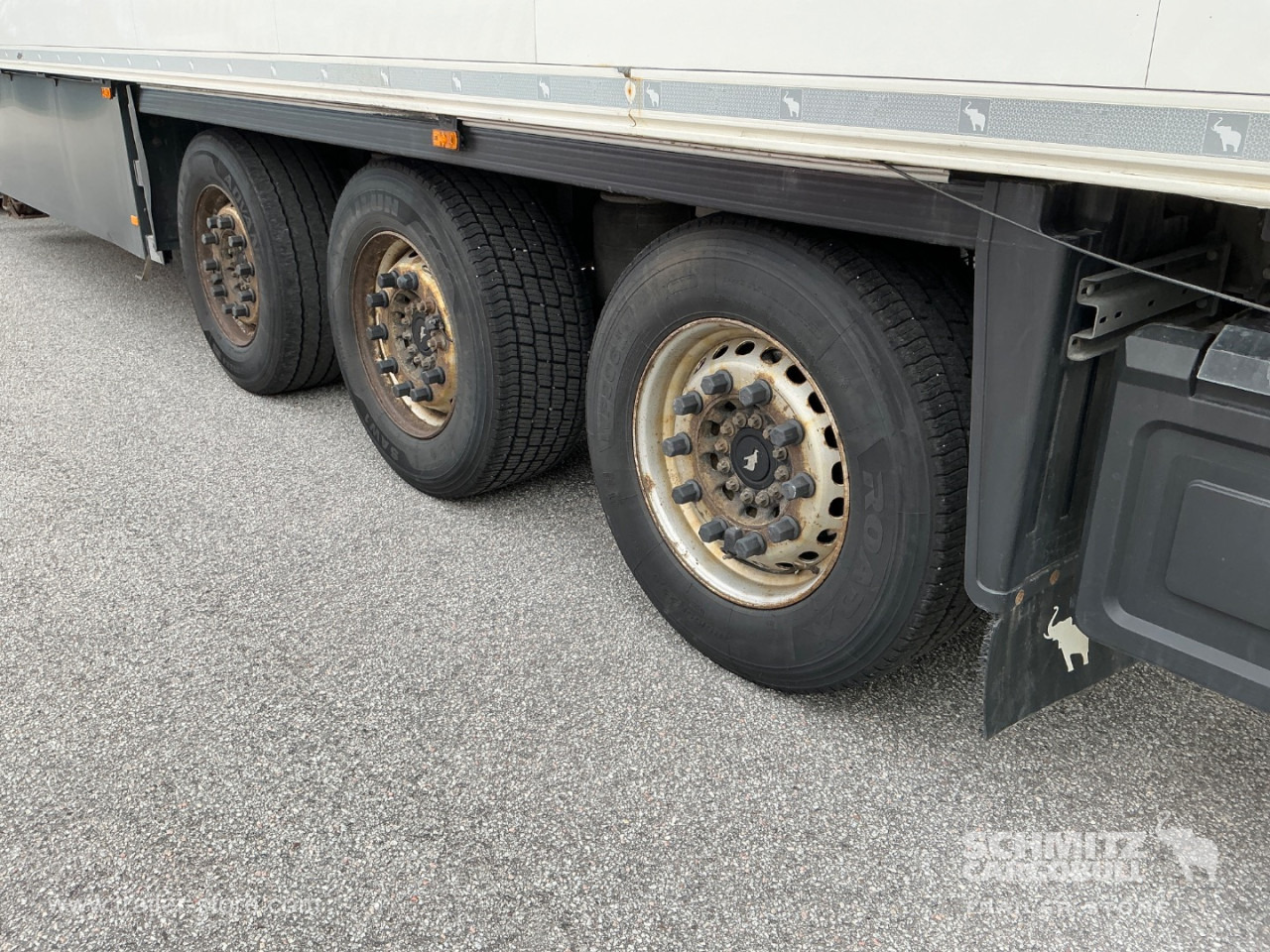 SCHMITZ Reefer Multitemp Double deck Taillift - Изотермический полуприцеп: фото 5 SCHMITZ Reefer Multitemp Double deck Taillift - Изотермический полуприцеп: фото 5
