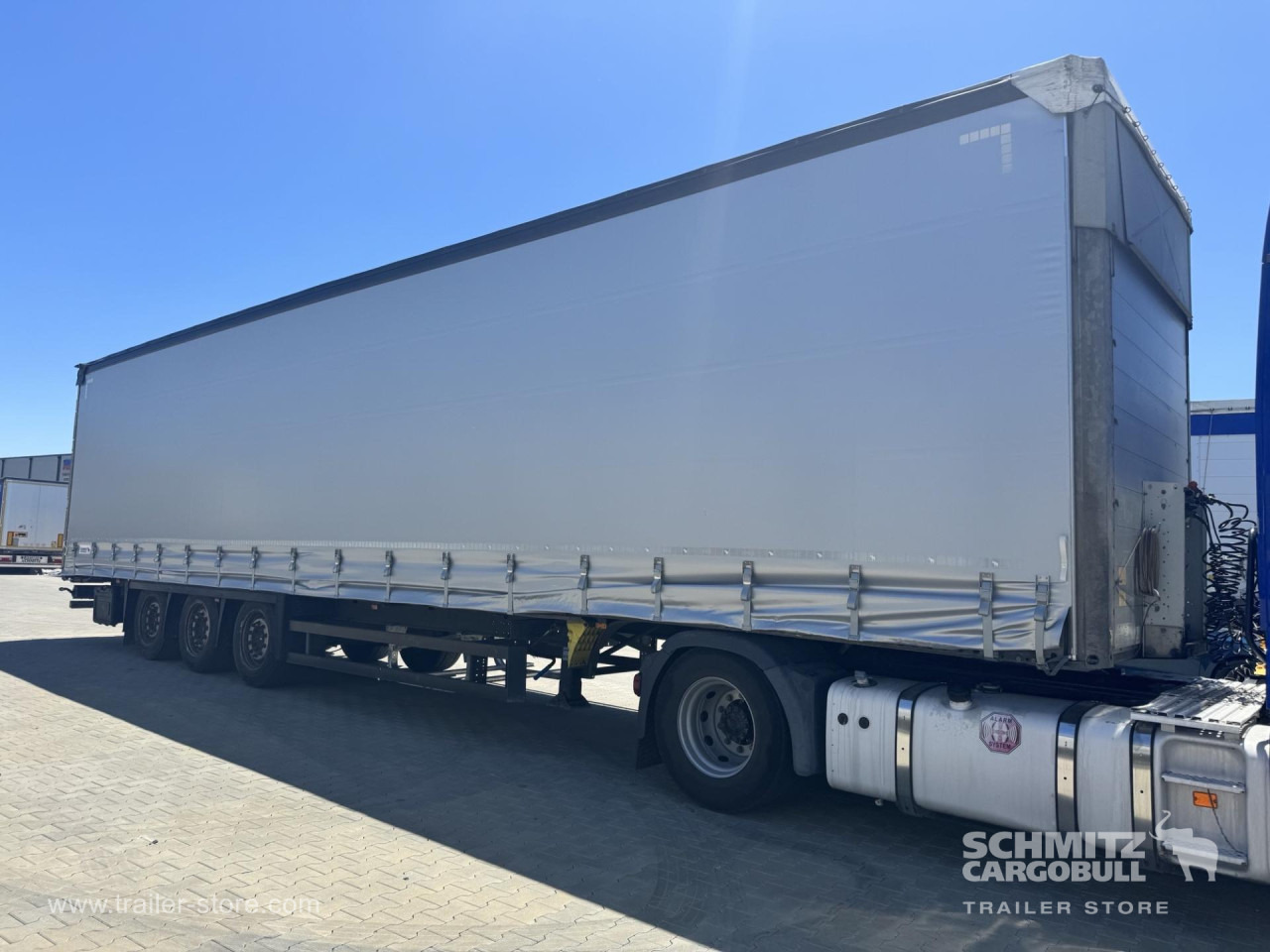SCHMITZ Curtainsider Mega - Тентованный полуприцеп: фото 1 SCHMITZ Curtainsider Mega - Тентованный полуприцеп: фото 1