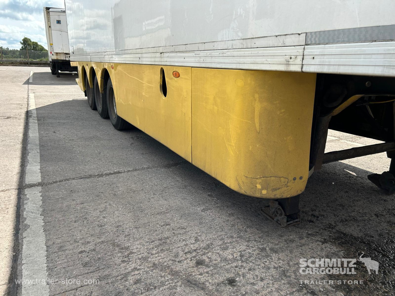 GRAY & ADAMS Dryfreight Standard - Изотермический полуприцеп: фото 2 GRAY & ADAMS Dryfreight Standard - Изотермический полуприцеп: фото 2