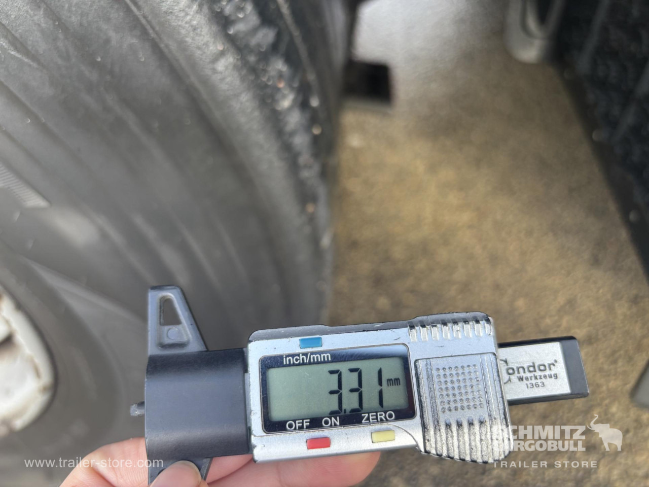 SCHMITZ Curtainsider Mega - Тентованный полуприцеп: фото 4 SCHMITZ Curtainsider Mega - Тентованный полуприцеп: фото 4